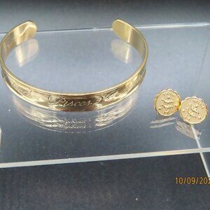 Avon Zodiac "Pisces" Cuff Bracelet & Zodiac "Pisces" Stud Earrings Gold Tone